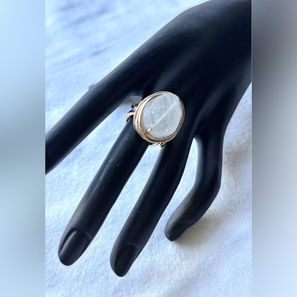 Artisanal Stone Statement Ring Size 7 - image 1